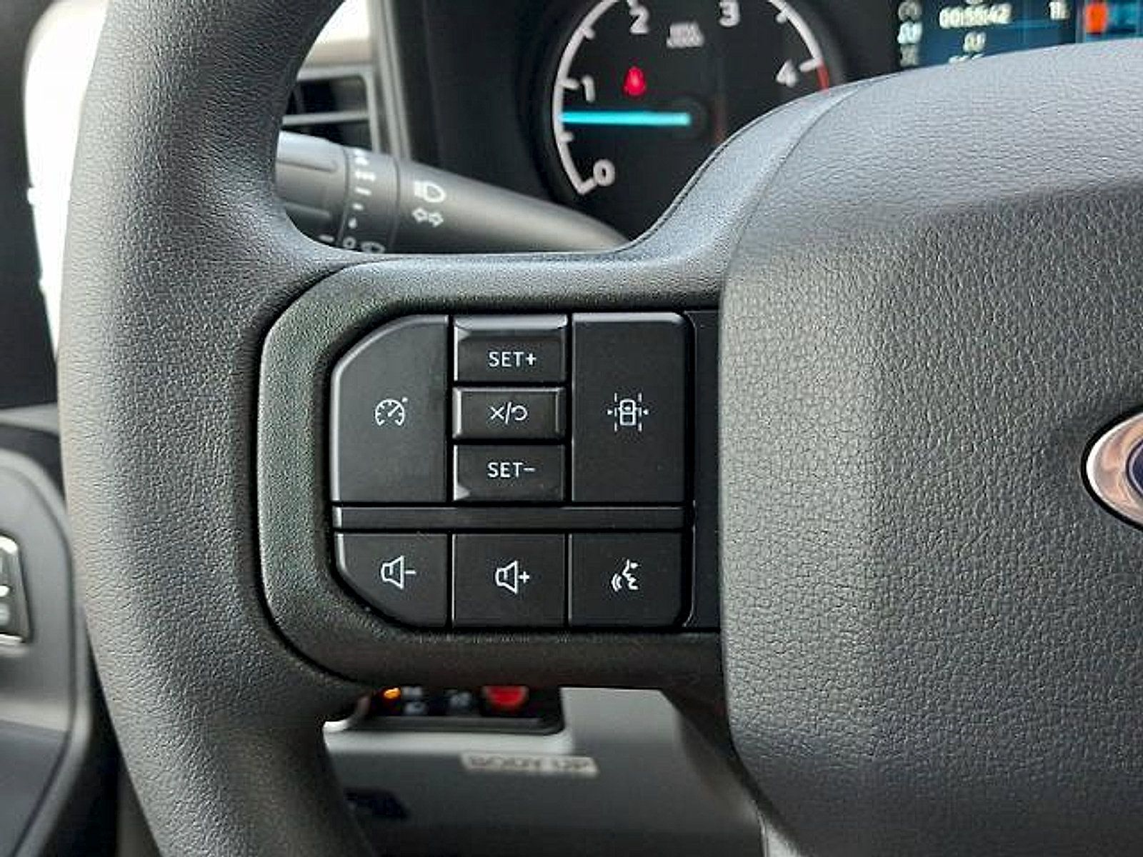 New 2026 Ford F550 4x4 Supercab Super Duty image 13
