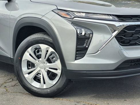 New 2026 Chevrolet Trax LS FWD image 3
