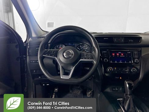 Used 2019 Nissan Rogue Sport S AWD/4WD image 24
