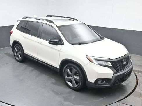 Used 2019 Honda Passport Touring image 19