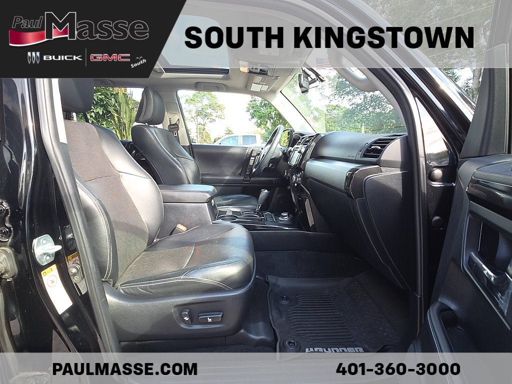 Used 2019 Toyota 4Runner Limited AWD/4WD image 34