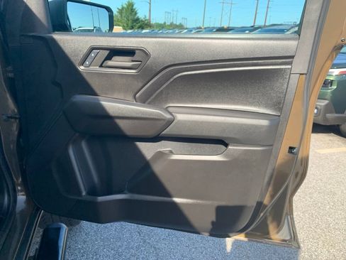 Used 2024 Chevrolet Colorado Trail Boss w/ Advanced Trailering Package AWD/4WD image 26