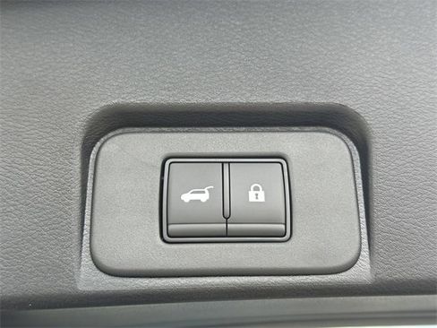 New 2026 Nissan Rogue SV image 14