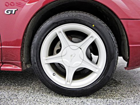 Used 2003 Ford Mustang GT Premium image 19