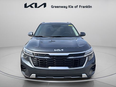 New 2026 Kia Seltos EX FWD image 2