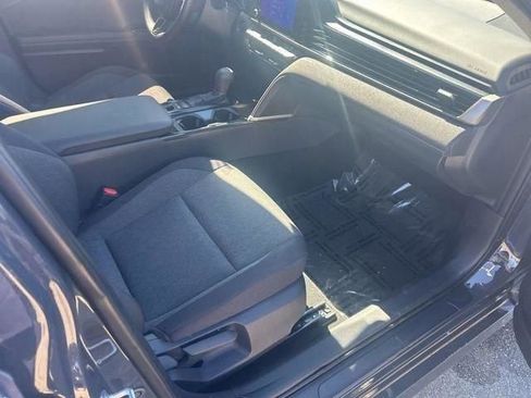 Used 2025 Toyota Camry LE image 17