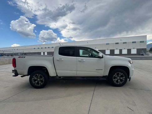 Used 2016 Chevrolet Colorado Z71 AWD/4WD image 6