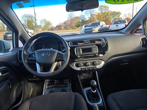 Used 2016 Kia Rio LX image 12