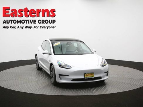 Used 2023 Tesla Model 3 Standard Range RWD image 47