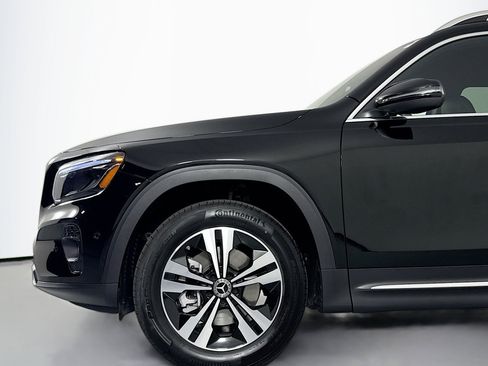 New 2025 Mercedes-Benz GLB 250 image 9