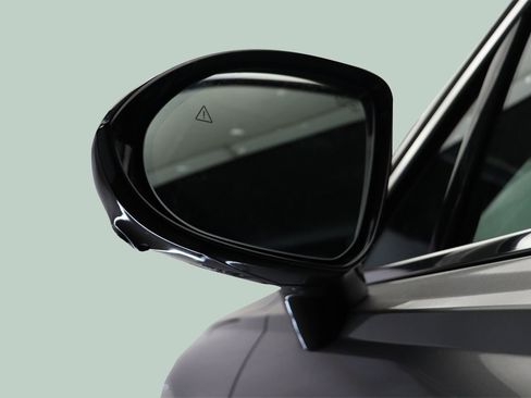 New 2026 Genesis GV70 2.5T Advanced image 7