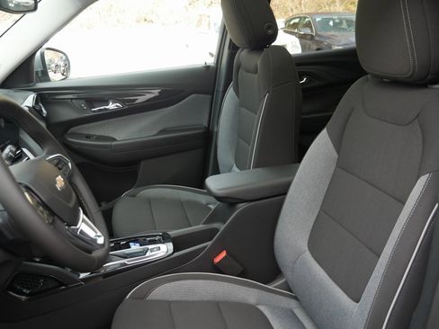 New 2026 Chevrolet TrailBlazer LT image 9