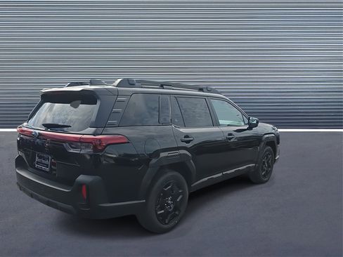 New 2026 Subaru Outback Limited image 3