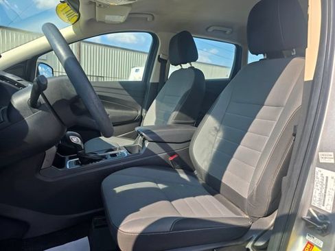 Used 2017 Ford Escape S FWD image 10
