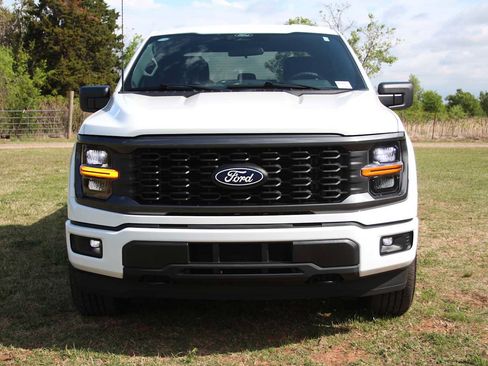 Used 2024 Ford F150 STX AWD/4WD image 3