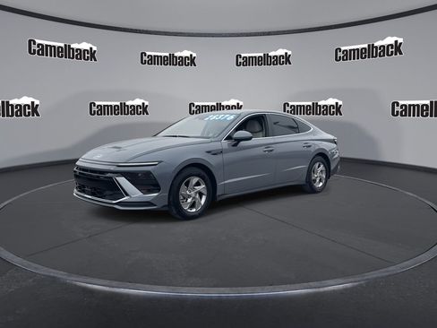 Certified 2025 Hyundai Sonata SE image 3