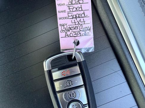 New 2025 Ford Expedition Platinum w/ Platinum Ultimate Package image 45