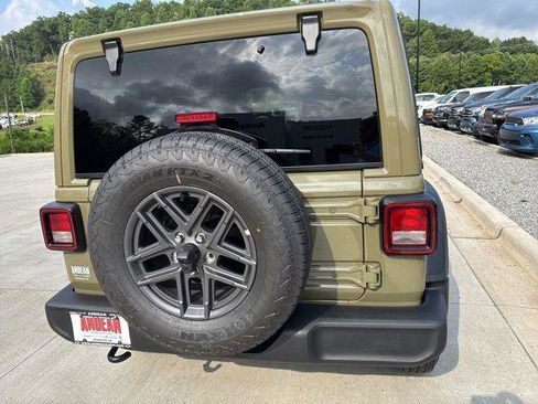 New 2025 Jeep Wrangler Unlimited Sport AWD/4WD image 8