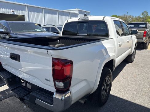 Used 2023 Toyota Tacoma SR5 image 6