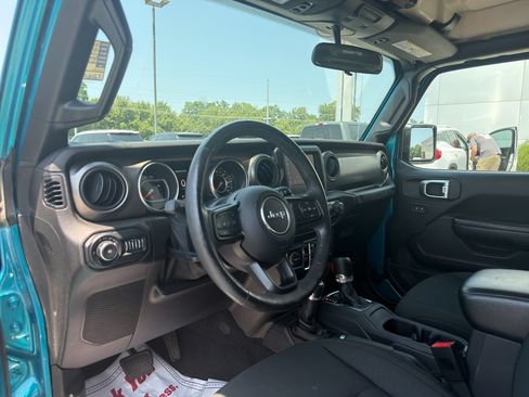 Used 2020 Jeep Wrangler Unlimited Sport S AWD/4WD image 10