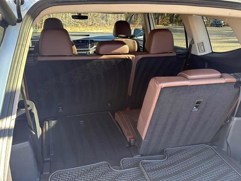 Used 2021 Volkswagen Atlas SE w/ Panoramic Sunroof Package image 32