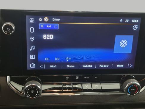 Used 2023 Chevrolet Colorado W/T RWD image 7