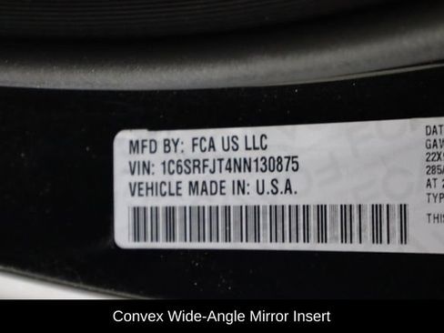 Used 2022 RAM 1500 Laramie AWD/4WD image 40