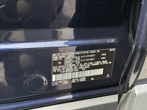 Used 2025 Toyota RAV4 XLE w/ Convenience Package AWD/4WD image 27