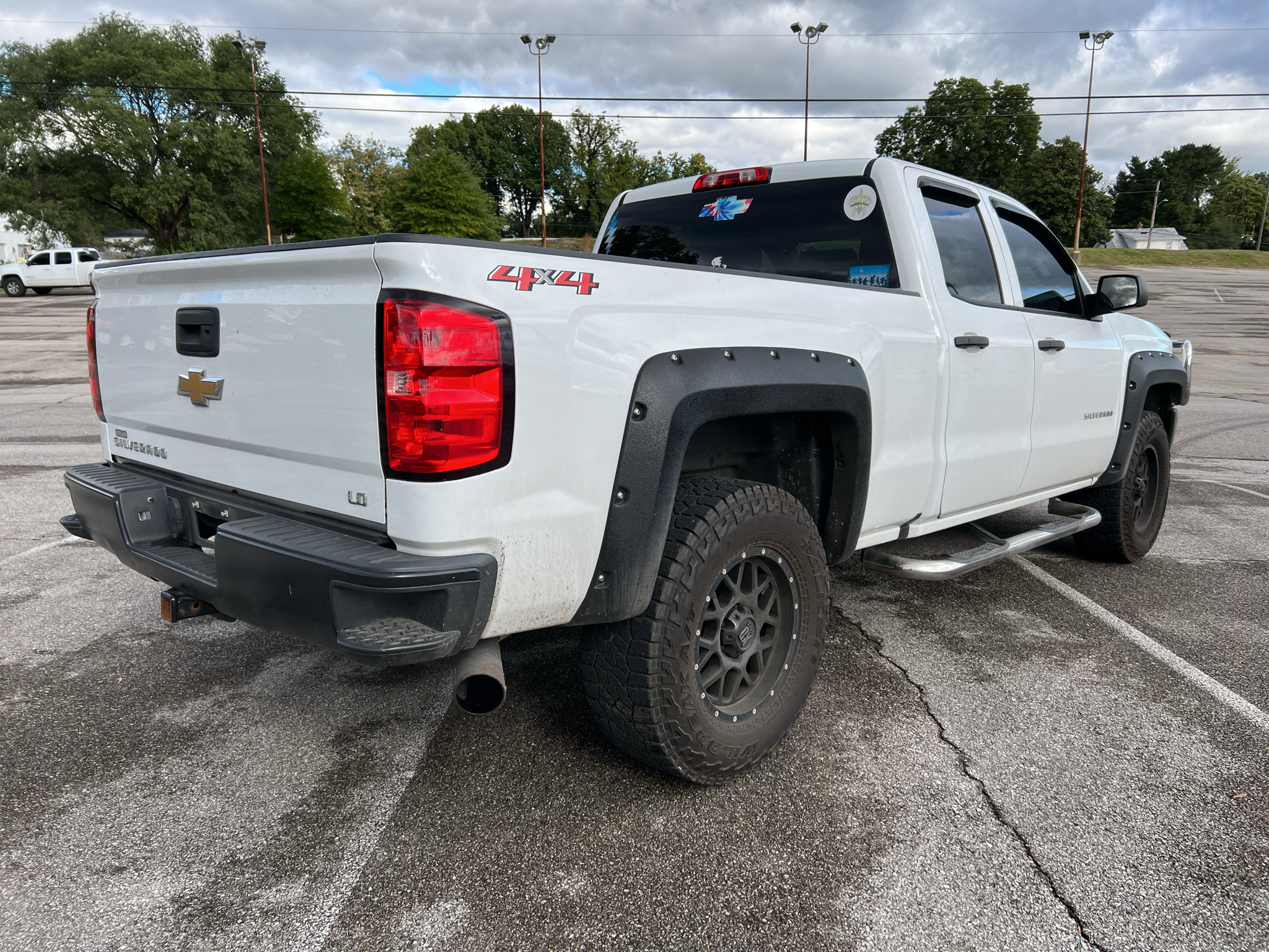 Used 2019 Chevrolet Silverado 1500 W/T w/ WT Convenience Package AWD/4WD image 3