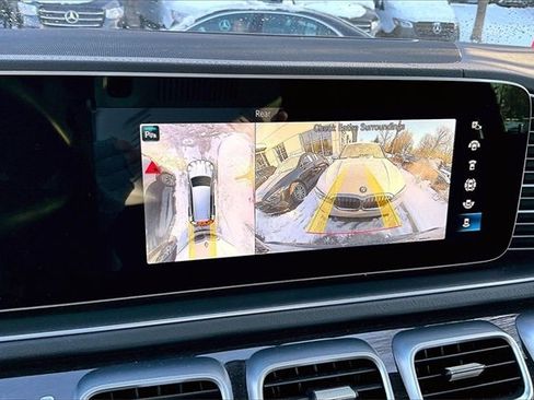 Certified 2022 Mercedes-Benz GLS 450 4MATIC image 17