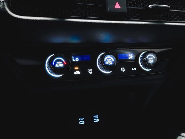 Used 2024 Honda HR-V LX image 27