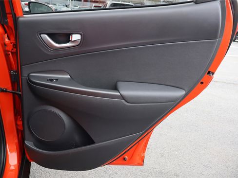 Used 2020 Hyundai Kona Limited image 31