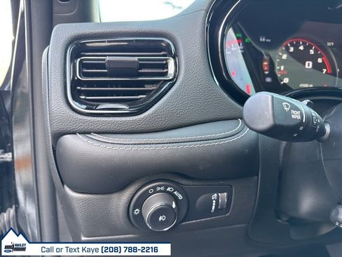 Used 2021 Dodge Durango SRT w/ Technology Group image 21