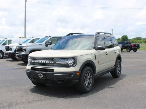 Used 2024 Ford Bronco Sport Badlands w/ Premium Package AWD/4WD image 4