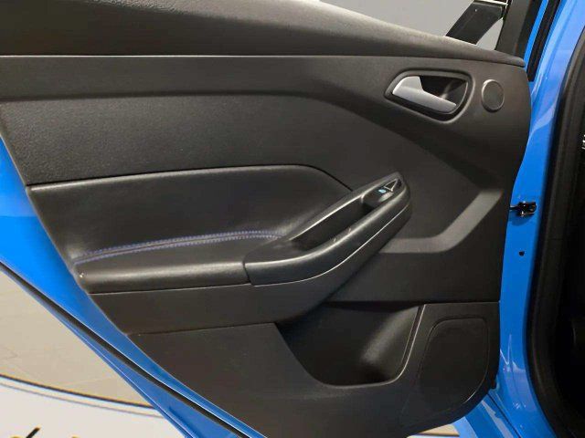 Used 2017 Ford Focus RS AWD/4WD image 72