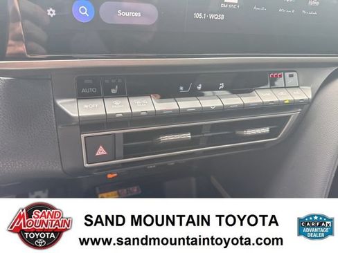 Used 2025 Toyota Camry XSE FWD image 24