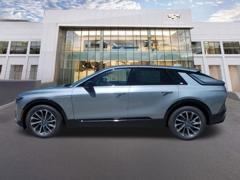 New 2026 Cadillac Lyriq Sport AWD/4WD image 5