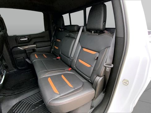 Used 2021 GMC Sierra 1500 AT4 w/ AT4 Premium Package AWD/4WD image 39