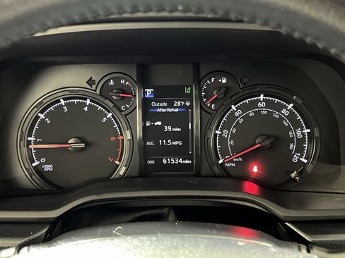 Used 2024 Toyota 4Runner SR5 image 15