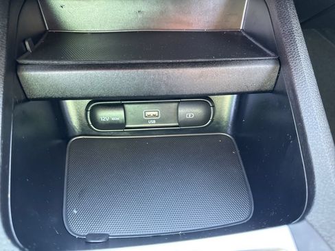 Used 2024 Kia Forte LXS w/ LXS Technology Package FWD image 25