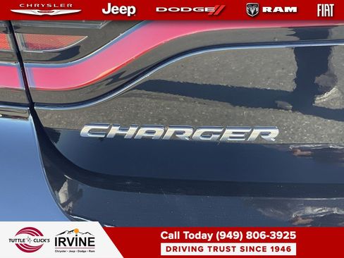 Used 2023 Dodge Charger GT w/ Technology Group image 8