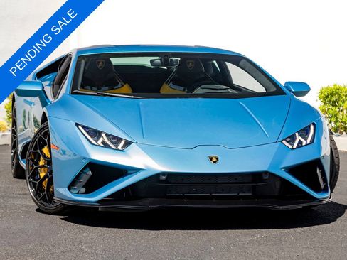 Used 2022 Lamborghini Huracan EVO RWD image 4