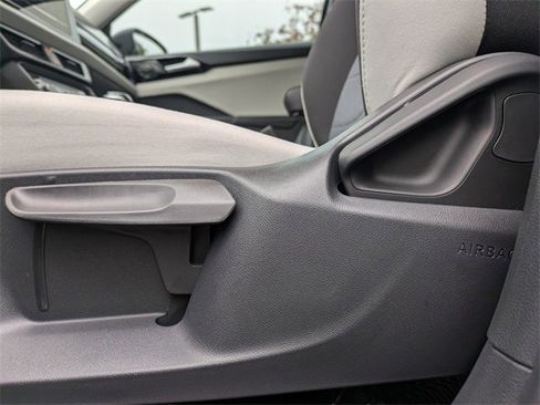 New 2026 Volkswagen Taos S image 19