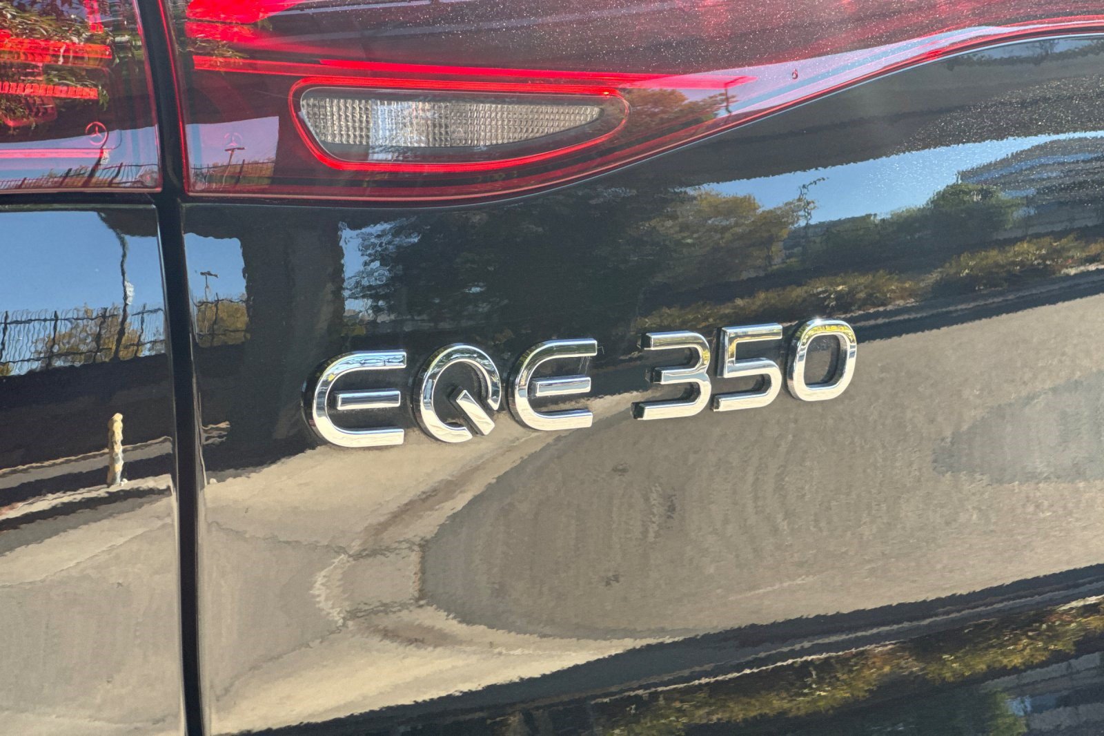 Certified 2023 Mercedes-Benz EQE 350+ 4MATIC SUV image 31