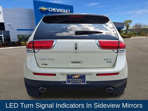 Used 2014 Lincoln MKX AWD w/ Equipment Group 102A image 25