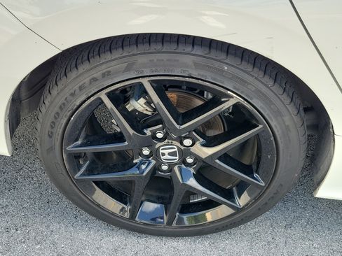 Used 2022 Honda Civic Sport image 7