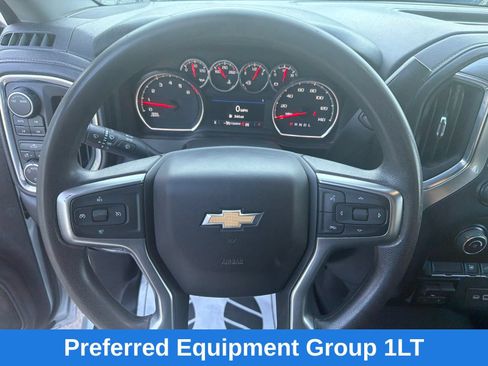 Used 2022 Chevrolet Silverado 2500 LT w/ Snow Plow Prep/Camper Package AWD/4WD image 15