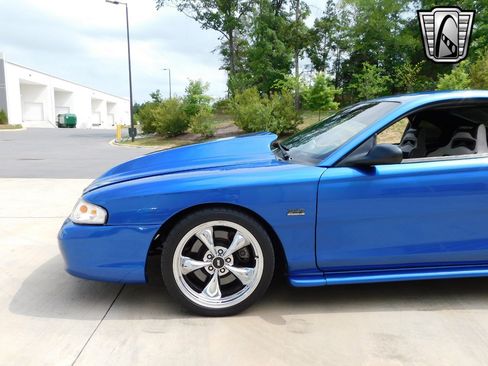Used 1994 Ford Mustang GT image 5