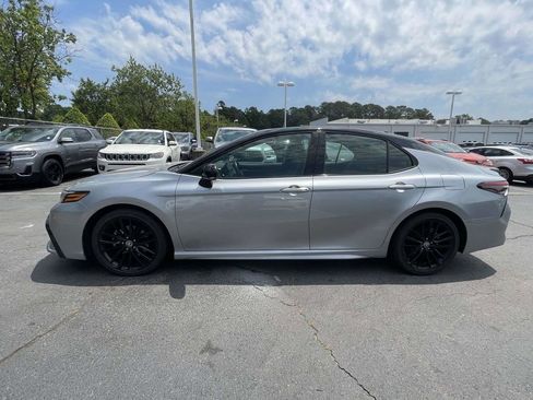 Used 2023 Toyota Camry XSE w/ Cold Weather Package FWD image 12