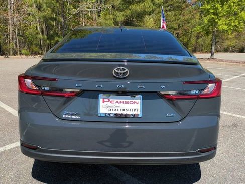 Used 2026 Toyota Camry LE image 5